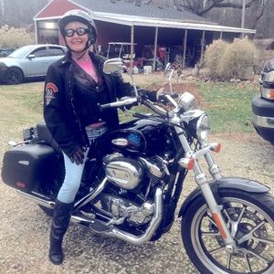 Meet your Posher, Debra